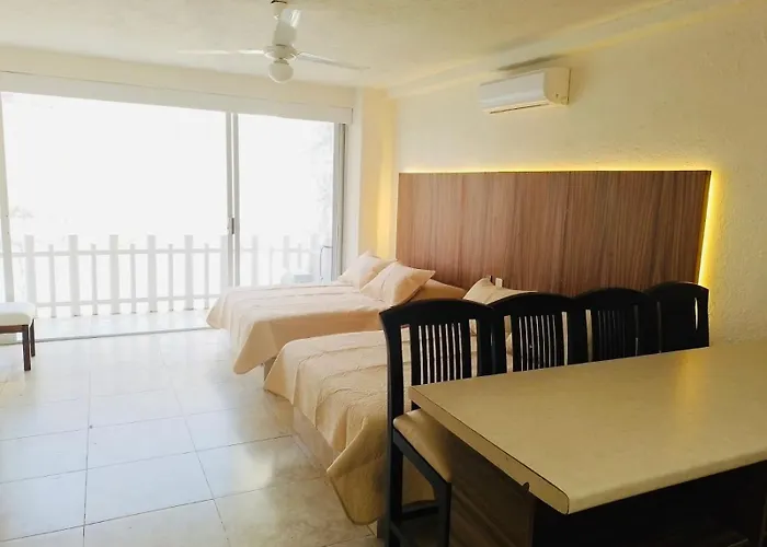 Hostal y suites mediterrane